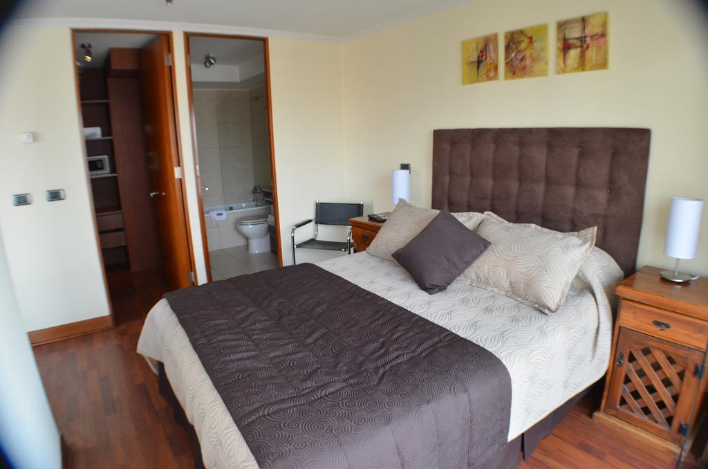 Apartamentos Capital Santiago Room photo